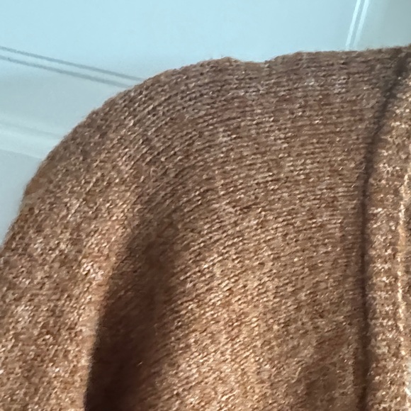 Vince Camuto Women's Tan V-Neck Sweater - Picture 8 of 8